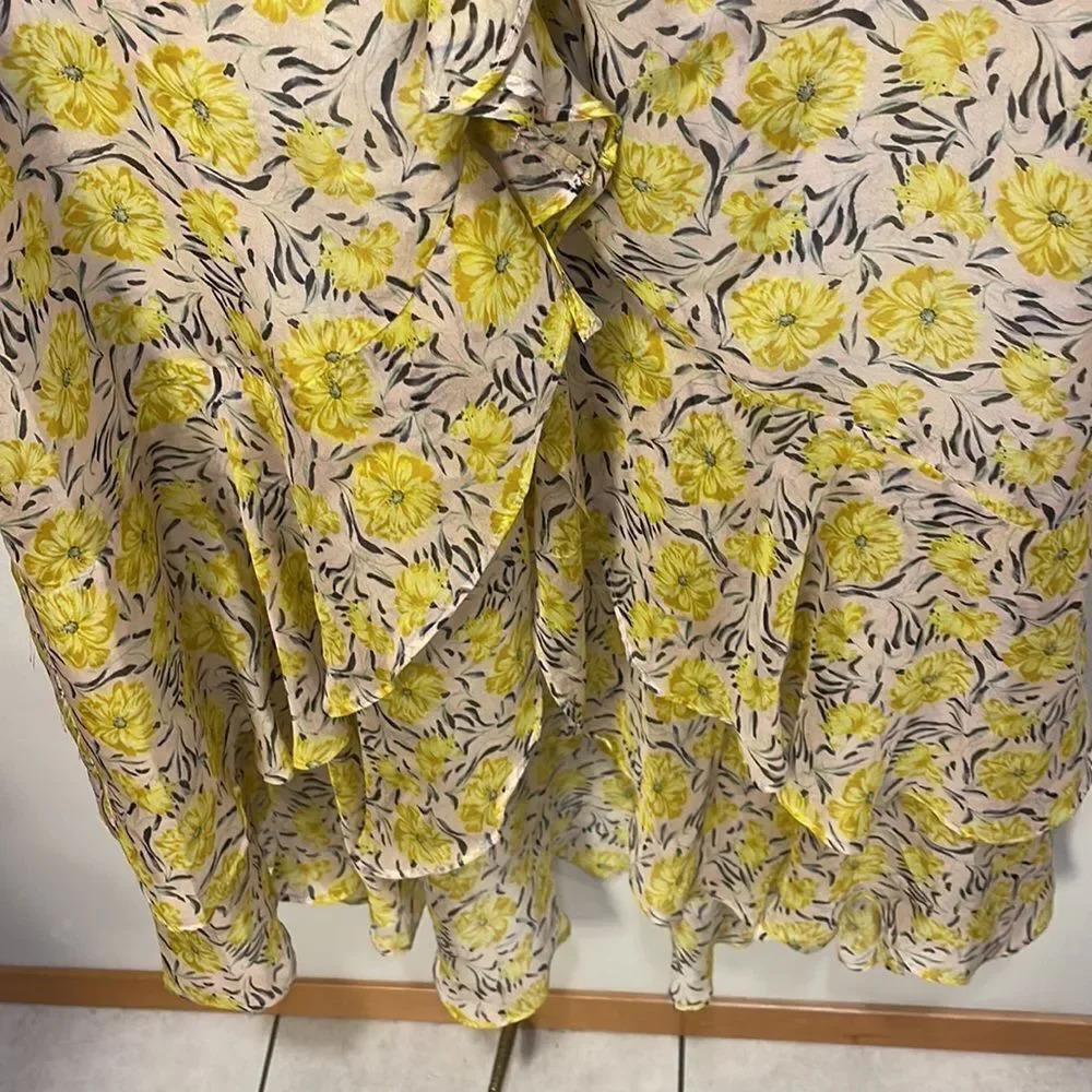 Intermix woman’s yellow flower long sleeve dress - Picture 4 of 11